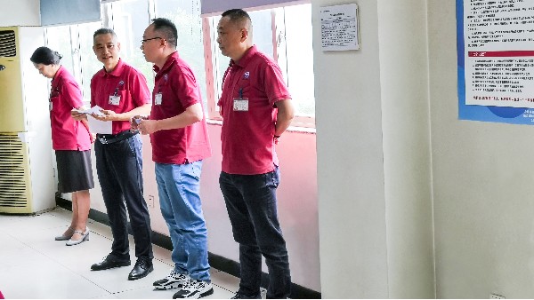 重慶九環(huán)機(jī)電召開月度改善提案表彰會
